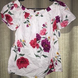 Off the shoulder floral shirt
